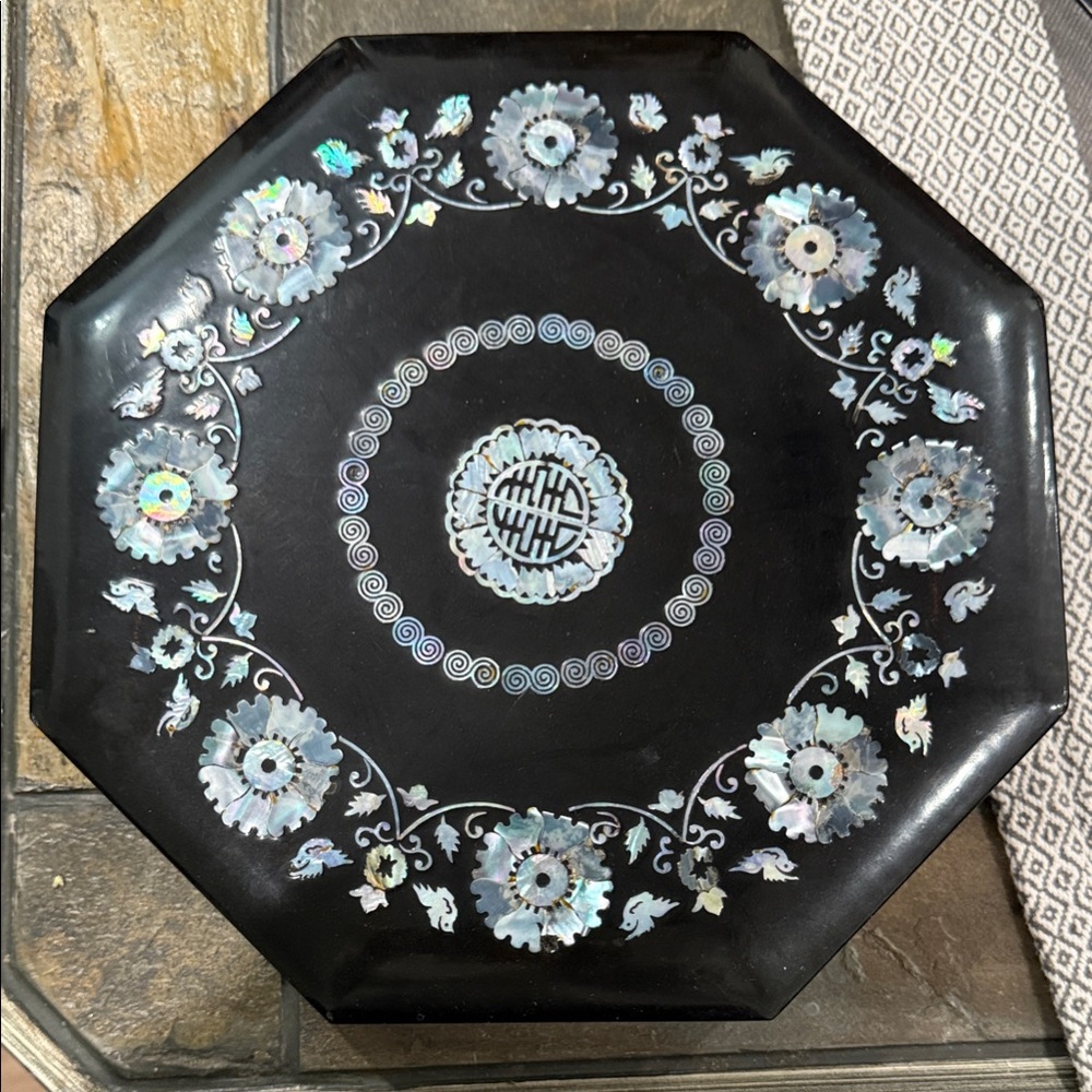Black Octagonal Decorative Plate with Floral Inlay